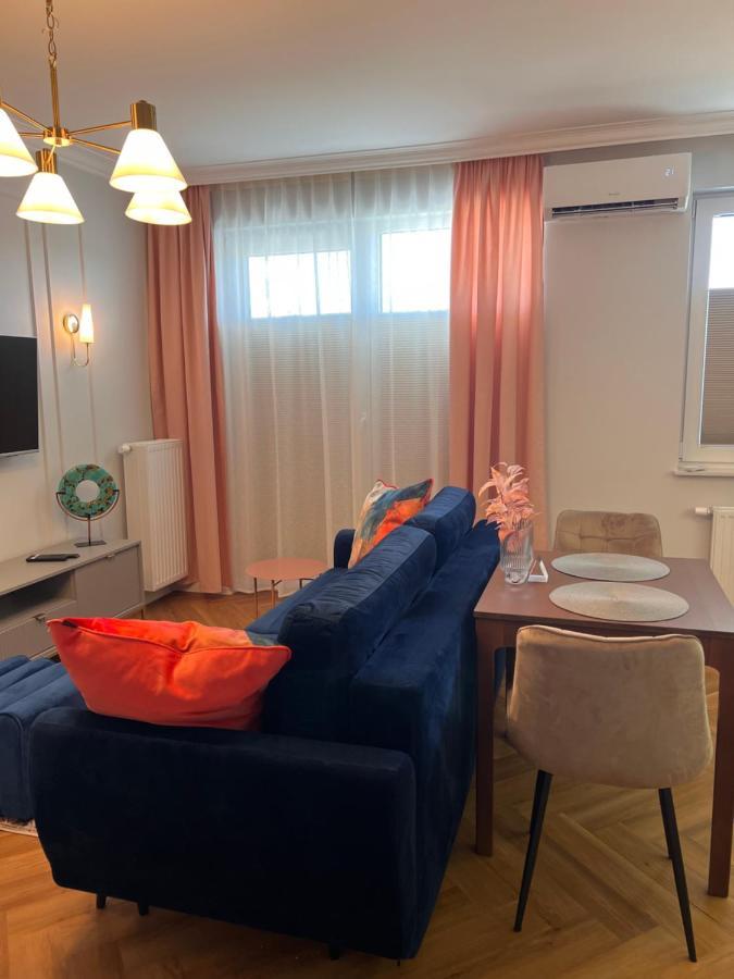 Bella Casa Luxury Apartament Radom Luaran gambar