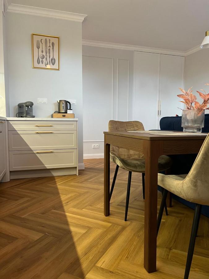 Bella Casa Luxury Apartament Radom Luaran gambar